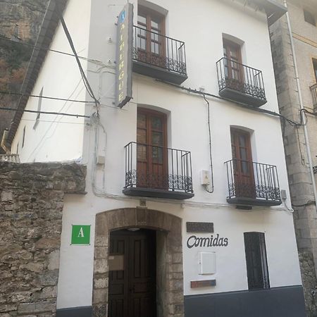 Albergue-Refugio Sargantana Canfranc Exterior foto