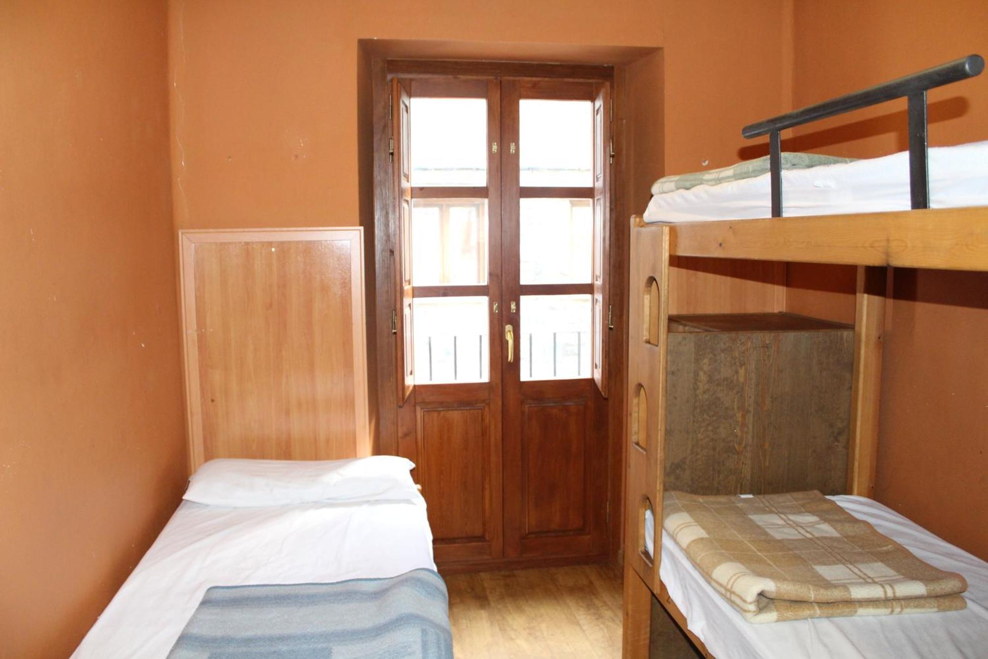 Albergue-Refugio Sargantana Canfranc Cameră foto