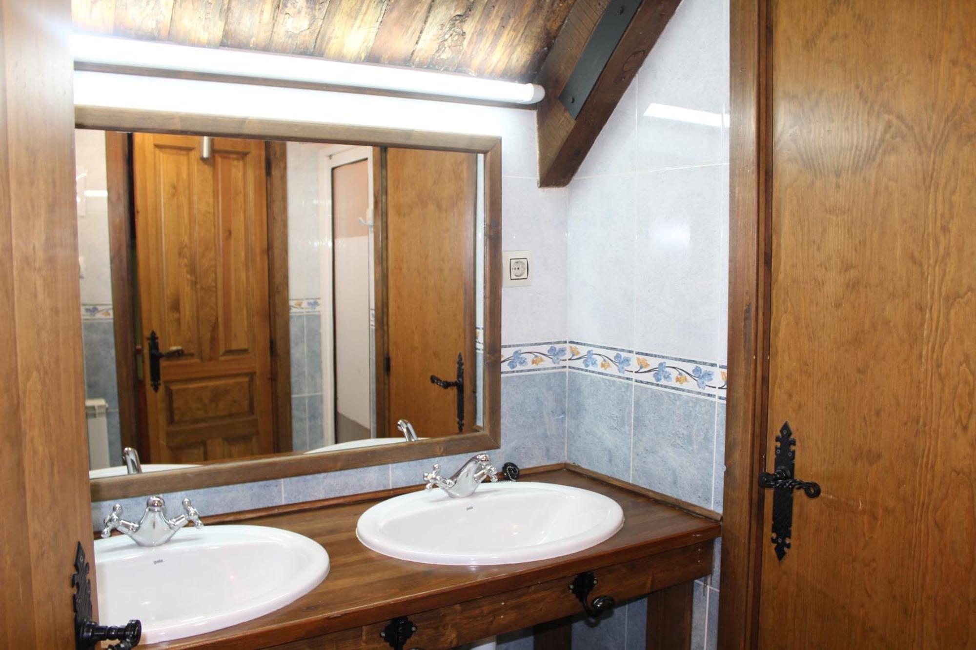 Albergue-Refugio Sargantana Canfranc Cameră foto